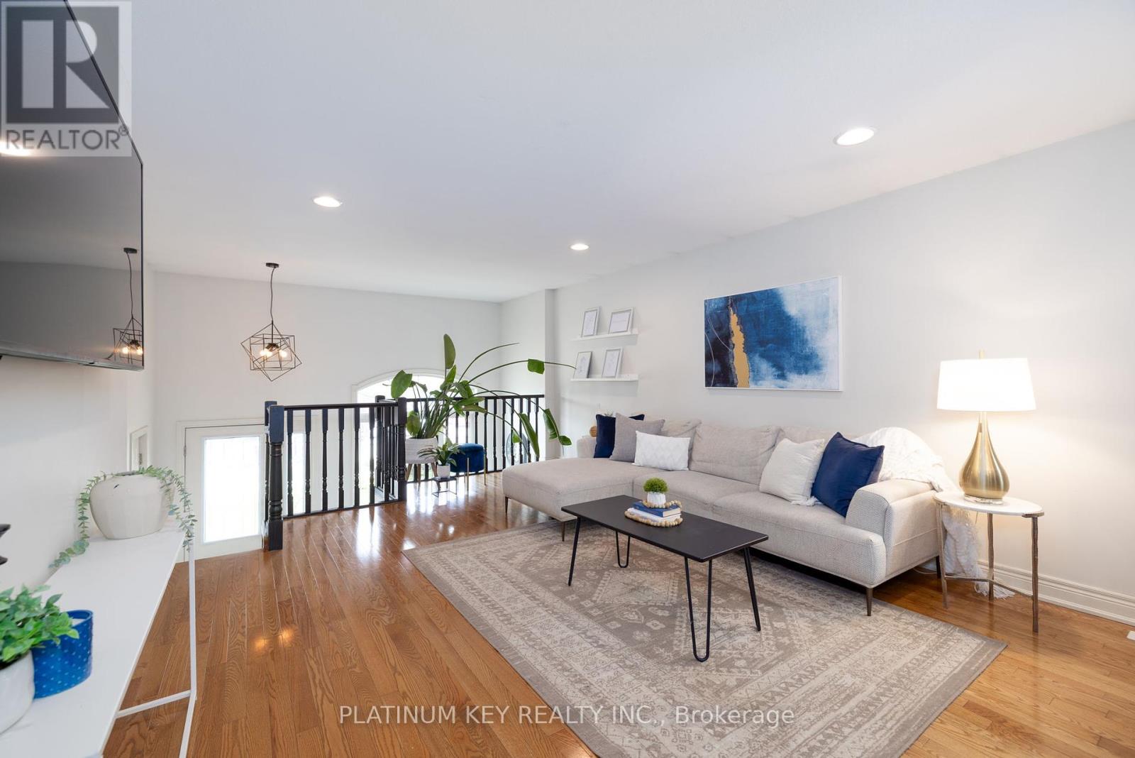 Property at 60 BRIDLE PATH image 5