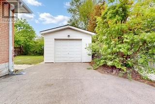 2335 Bostock Crescent, Mississauga, Ontario  L5J 3S8 - Photo 22 - W12151335