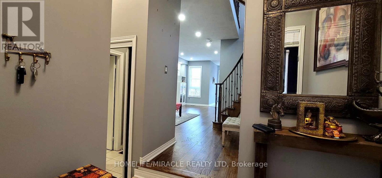 121 Nathaniel Crescent, Brampton, Ontario  L6Y 5M3 - Photo 9 - W12151338