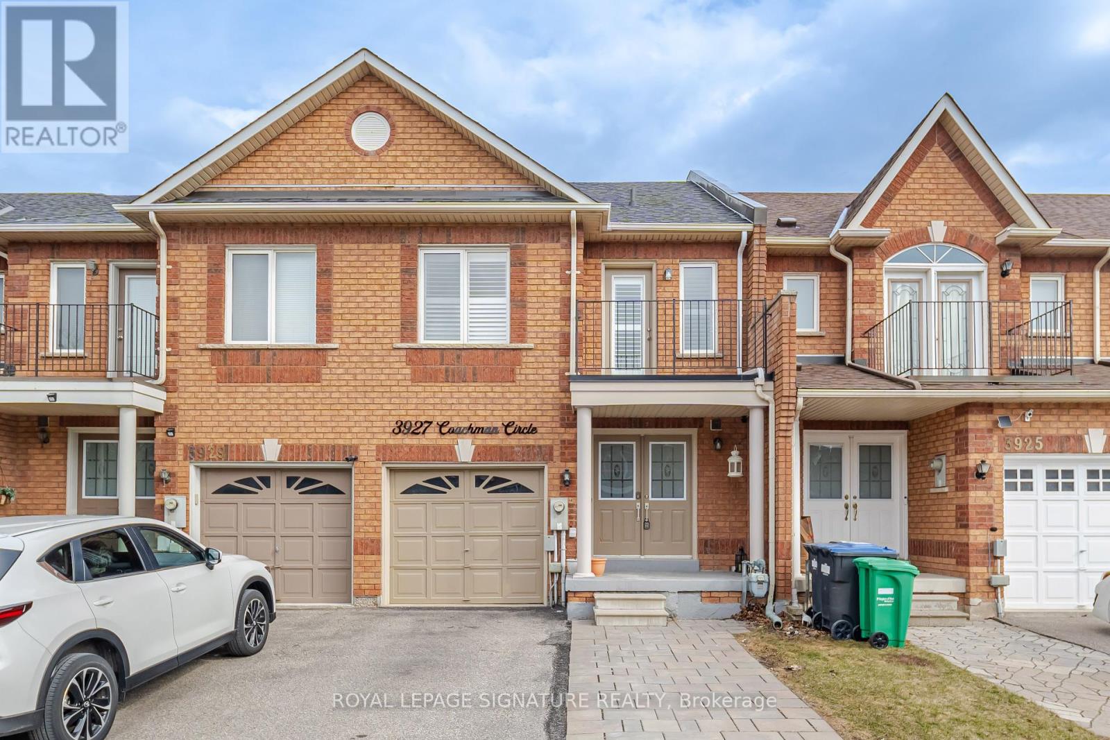 Property at 3927 COACHMAN CIRCLE image 1