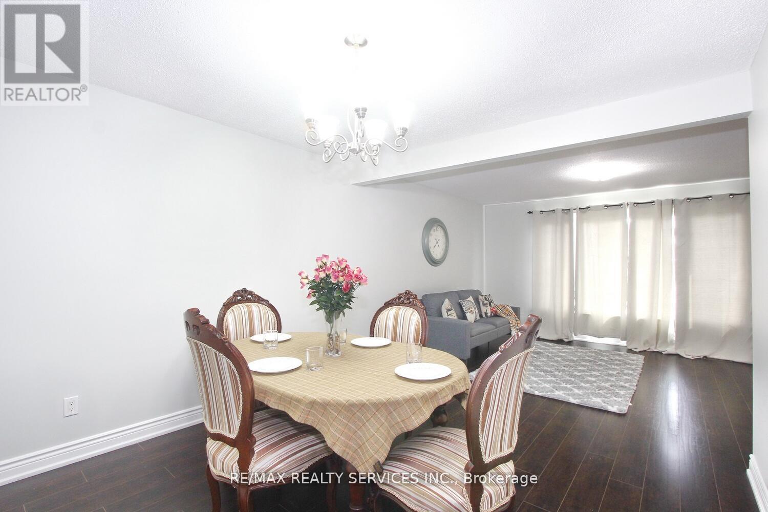 185 Earnscliffe Circle E, Brampton, Ontario  L6T 2B6 - Photo 15 - W12151469