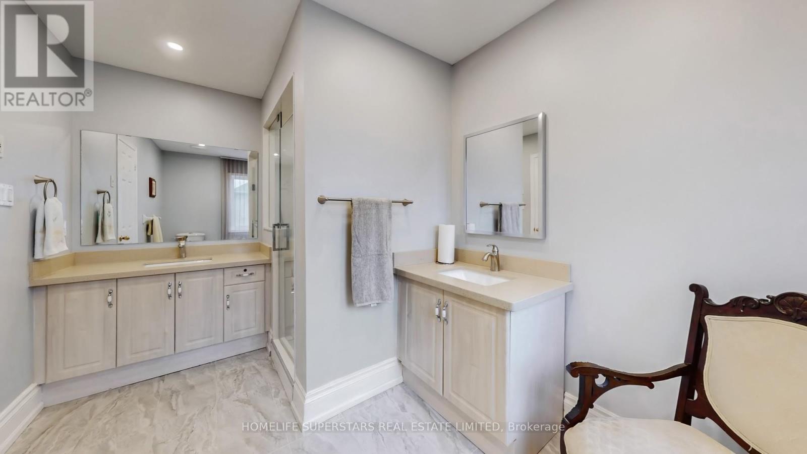 30 Hopecrest Place, Brampton (Sandringham-Wellington), Ontario  L6R 2T8 - Photo 22 - W12151471