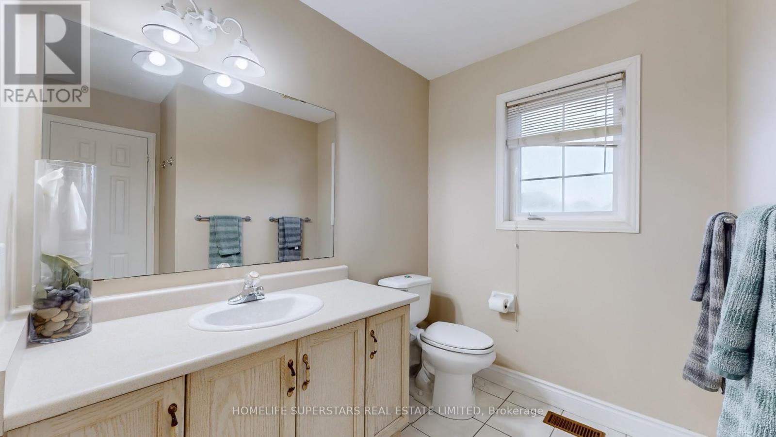 30 Hopecrest Place, Brampton (Sandringham-Wellington), Ontario  L6R 2T8 - Photo 28 - W12151471