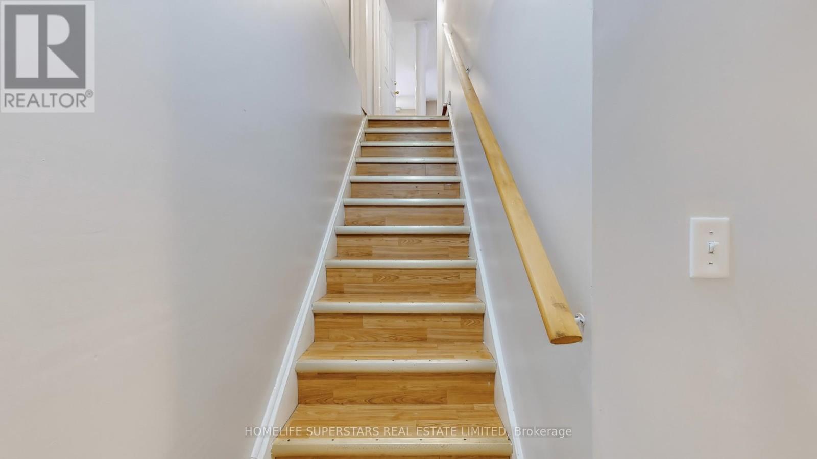30 Hopecrest Place, Brampton (Sandringham-Wellington), Ontario  L6R 2T8 - Photo 36 - W12151471