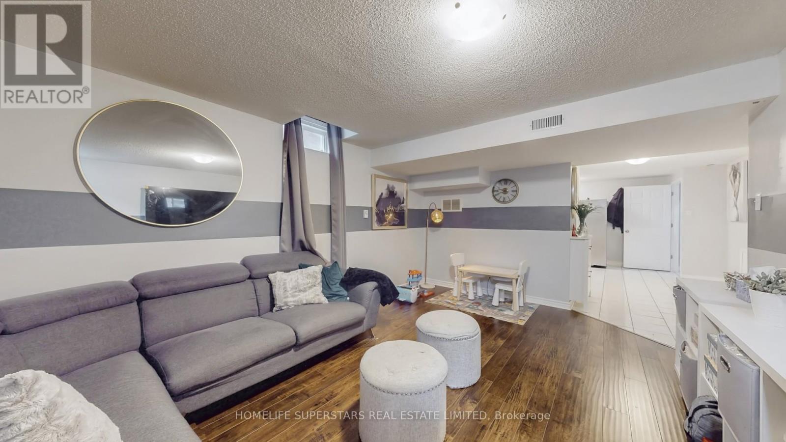 30 Hopecrest Place, Brampton (Sandringham-Wellington), Ontario  L6R 2T8 - Photo 38 - W12151471