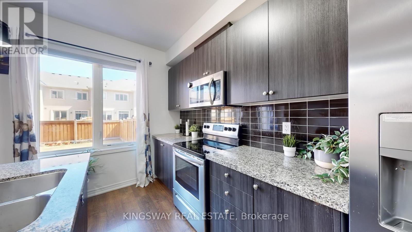 74 Doris Pawley Crescent, Caledon, Ontario  L7C 3M8 - Photo 12 - W12151507