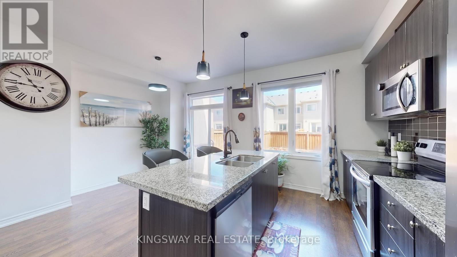 74 Doris Pawley Crescent, Caledon, Ontario  L7C 3M8 - Photo 13 - W12151507