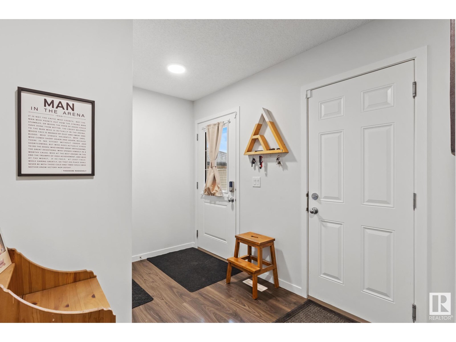 Property at 1323 SOUTH CREEK LI image 3