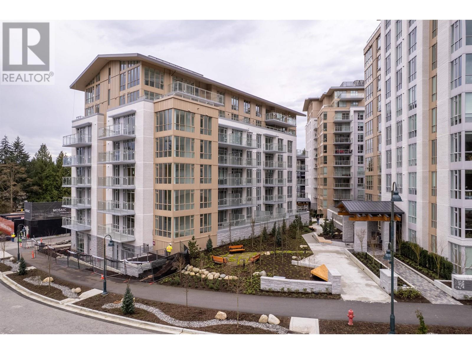 607 2385 Emery Court, North Vancouver, British Columbia  V7J 0E8 - Photo 38 - R2979849
