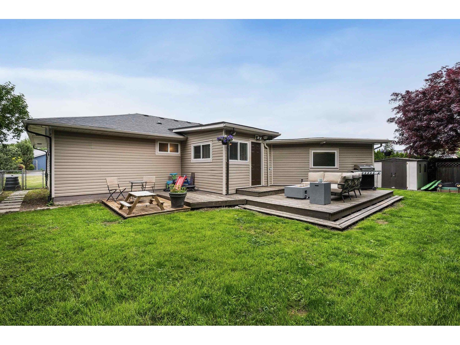 7194 Rochester Avenue, Sardis West Vedder, Chilliwack, British Columbia  V2R 2P3 - Photo 34 - R3003314