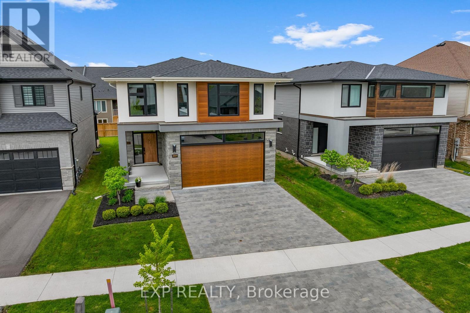 Property at 3809 SIMPSON LANE image 3