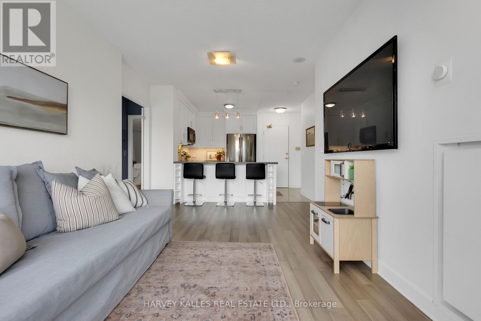 605 - 1801 BAYVIEW AVENUE, Toronto, Ontario