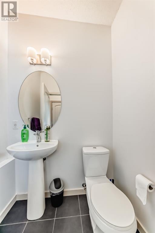 210 Redstone Drive Ne, Calgary, Alberta  T3N 0N3 - Photo 17 - A2217751