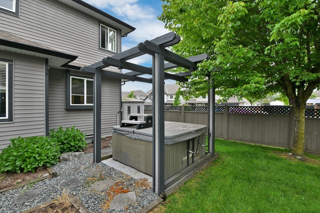 2990 Whistle Drive, Abbotsford, British Columbia  V4X 2R8 - Photo 39 - R3003153