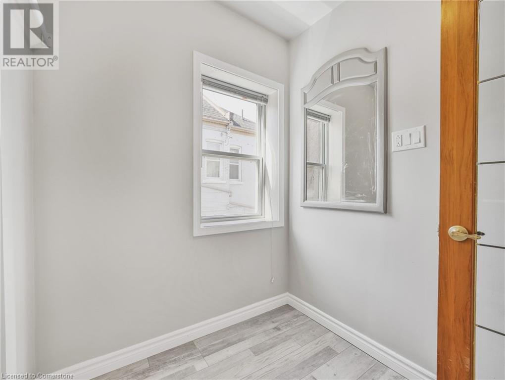 14 Victoria Avenue N, Hamilton, Ontario  L8L 5E1 - Photo 41 - 40729247
