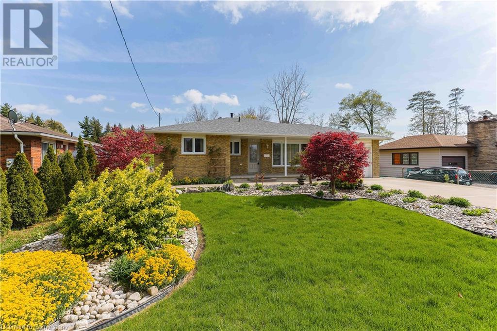 162 Victoria Street, Simcoe, Ontario  N3Y 1L8 - Photo 3 - 40728262