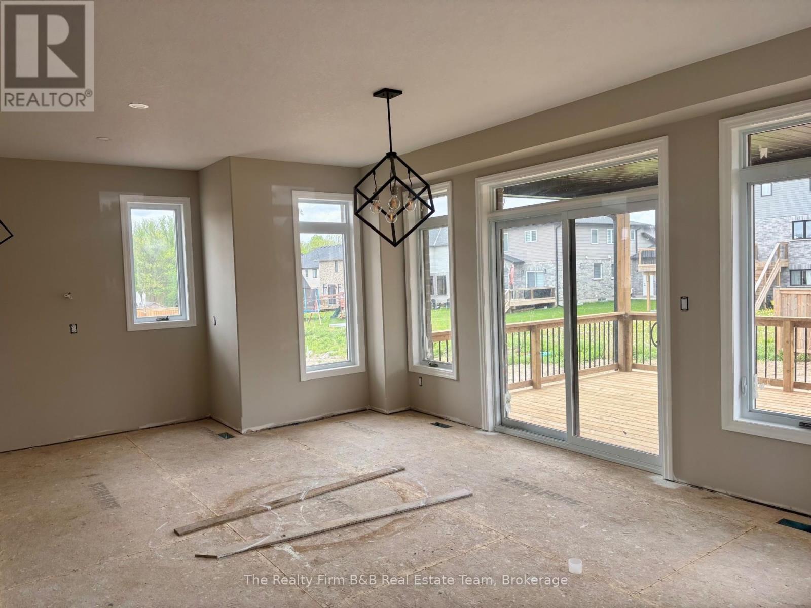 100 Graydon Drive, South-West Oxford, Ontario  N0J 1N0 - Photo 10 - X12151560