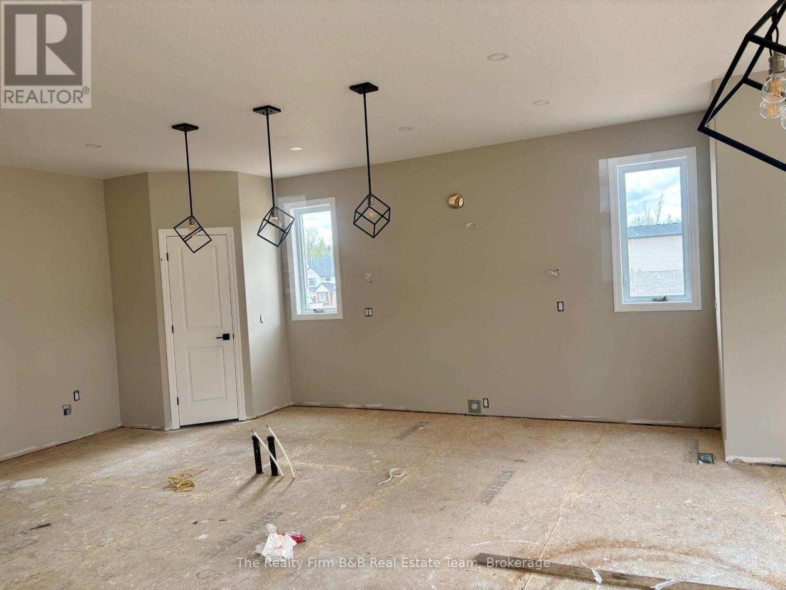 100 Graydon Drive, South-West Oxford, Ontario  N0J 1N0 - Photo 11 - X12151560