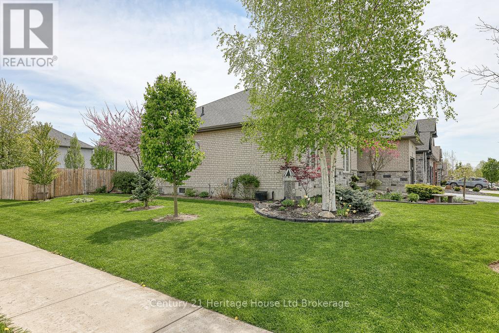 57 Fuller Drive, Ingersoll, Ontario  N5C 4H4 - Photo 35 - X12151595