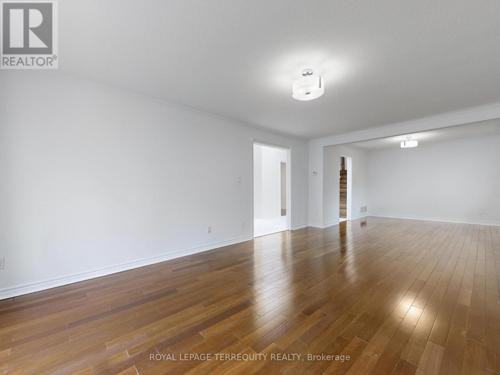 219 Dunview Avenue, Toronto, Ontario  M2N 4H9 - Photo 7 - C12132931