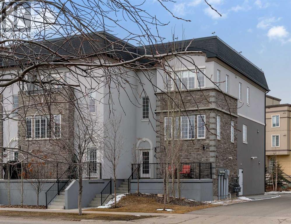 Property at 352 Quarry Park Boulevard SE image 1