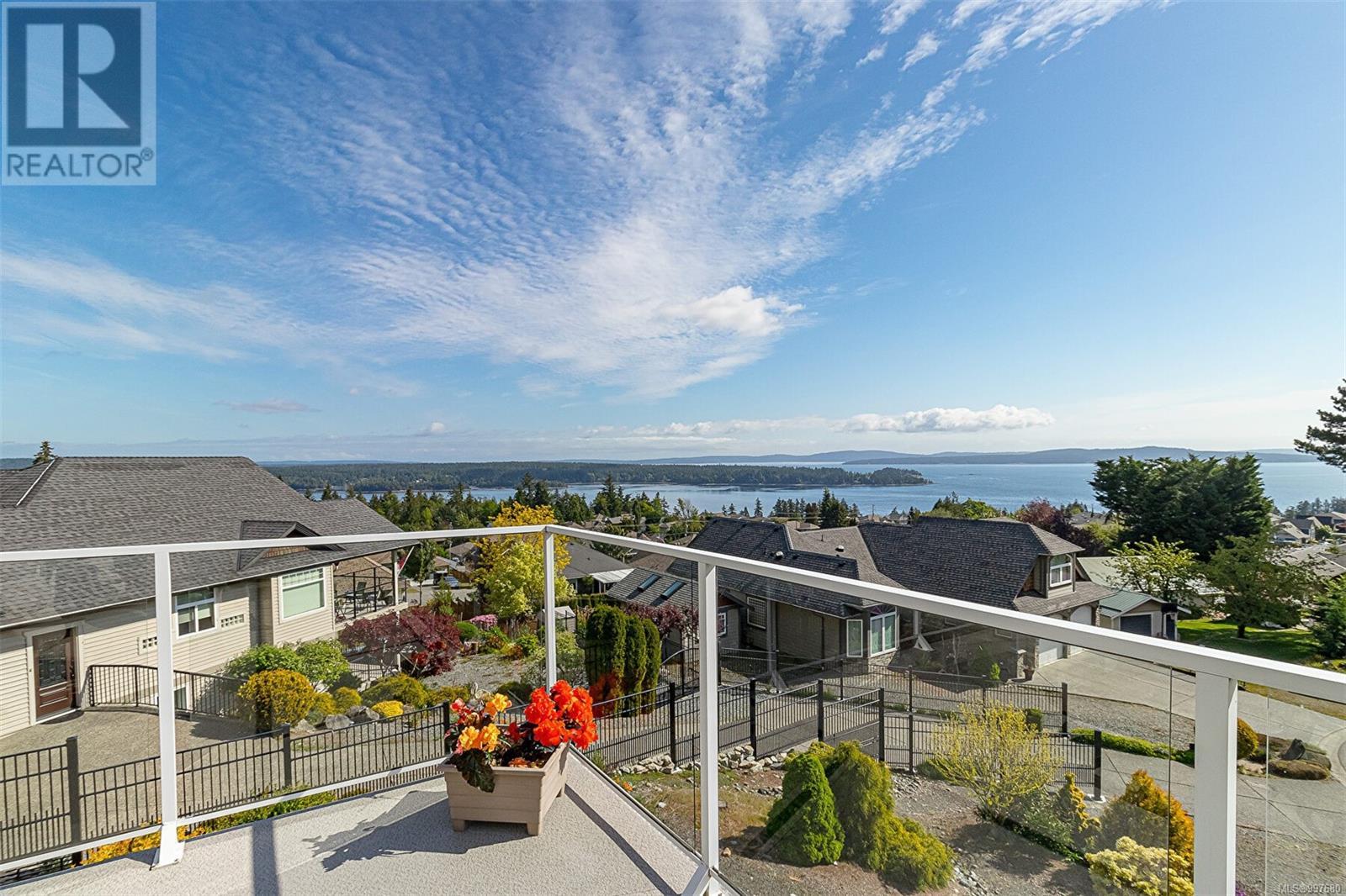 Property at 483 Hillview Rd image 1
