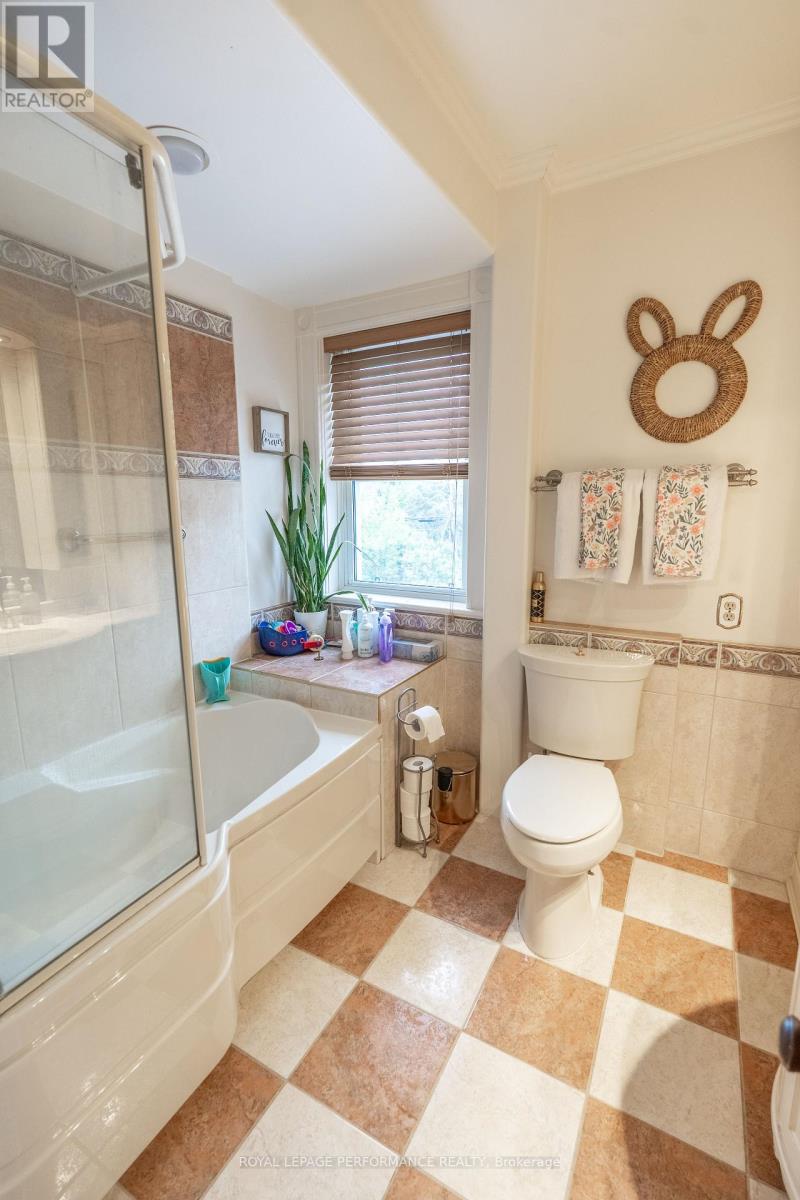 57 Mille Roches Road, South Stormont, Ontario  K0C 1P0 - Photo 33 - X12151589