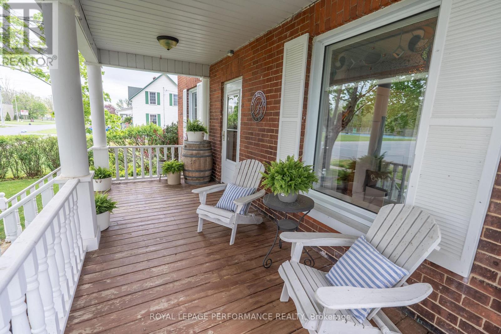 57 Mille Roches Road, South Stormont, Ontario  K0C 1P0 - Photo 7 - X12151589