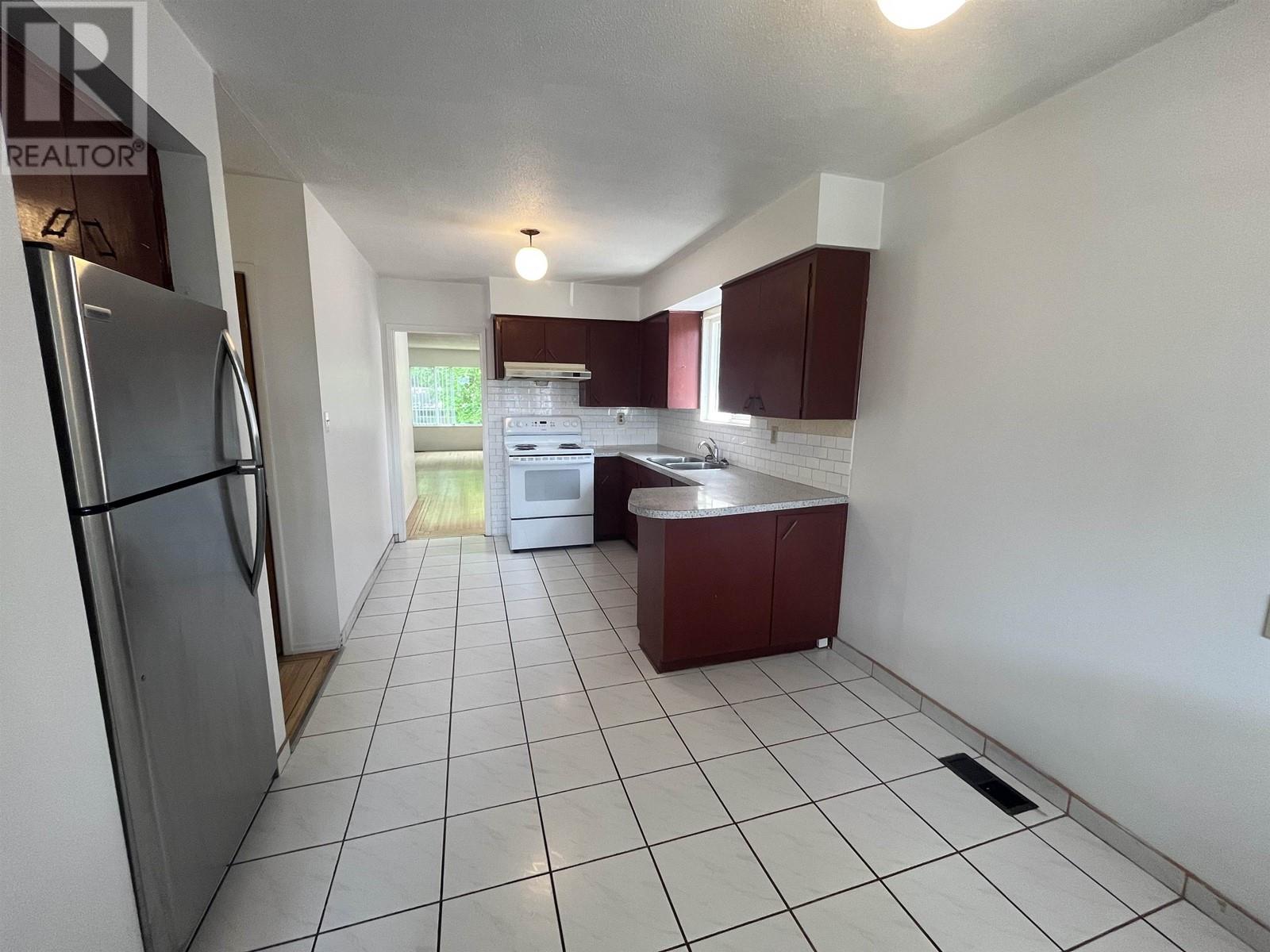 5125 Wales Street, Vancouver, British Columbia  V5R 3M5 - Photo 6 - R2982425