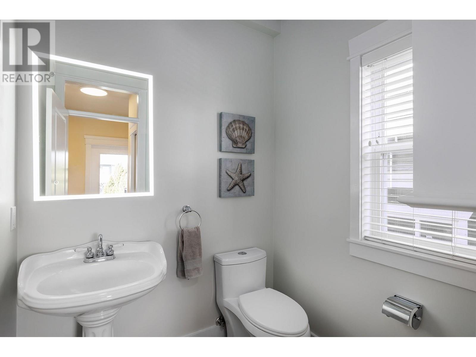 5296 Allenby Lane, Kelowna, British Columbia  V1W 4T8 - Photo 14 - 10348025