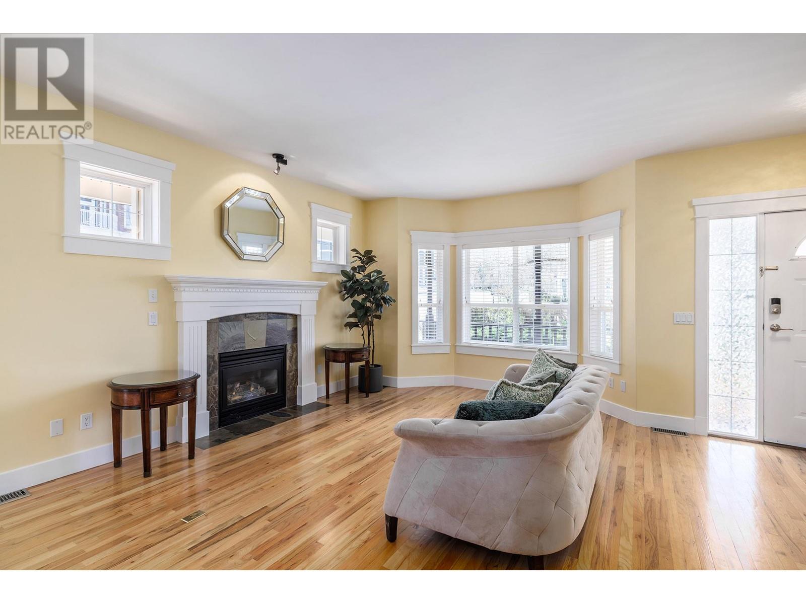 5296 Allenby Lane, Kelowna, British Columbia  V1W 4T8 - Photo 4 - 10348025