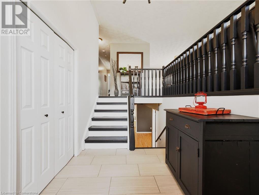51 Donegal Drive, Brantford, Ontario  N3T 6L2 - Photo 6 - 40728368