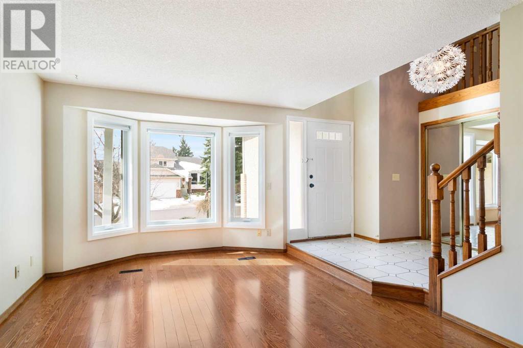 Property at 8 Edgeridge Way NW image 2