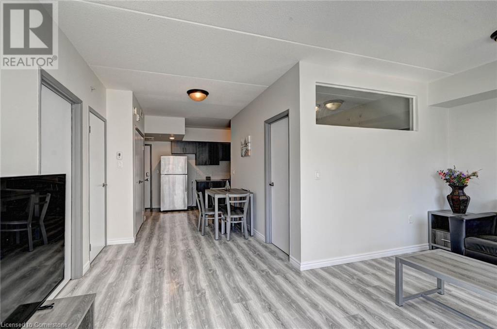 275 Larch Street Unit# 209f, Waterloo, Ontario  N2L 3R2 - Photo 12 - 40728776