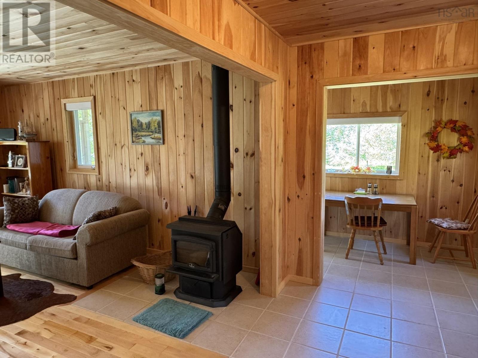 87 Somerset Drive, East Sable River, Nova Scotia  B0T 1V0 - Photo 4 - 202511180