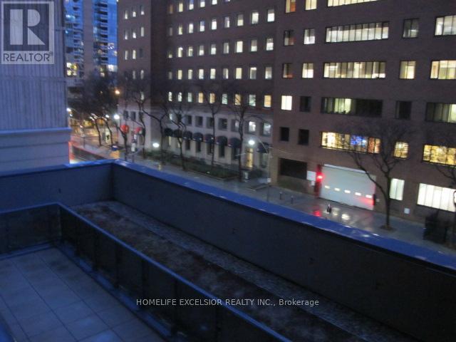 411 - 28 Ted Rogers Way, Toronto, Ontario  M4Y 2J4 - Photo 21 - C12151555