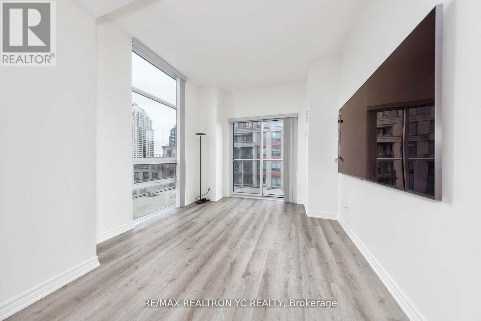 705 - 621 Sheppard Avenue E, Toronto, Ontario  M2K 0G4 - Photo 8 - C12151574