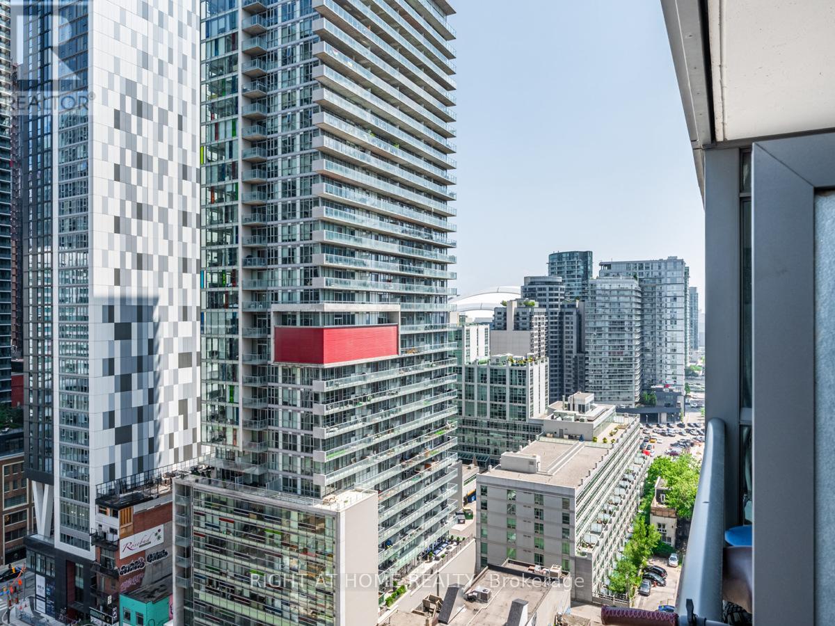 1603 - 8 Charlotte Street, Toronto, Ontario  M5K 0K4 - Photo 27 - C12151586