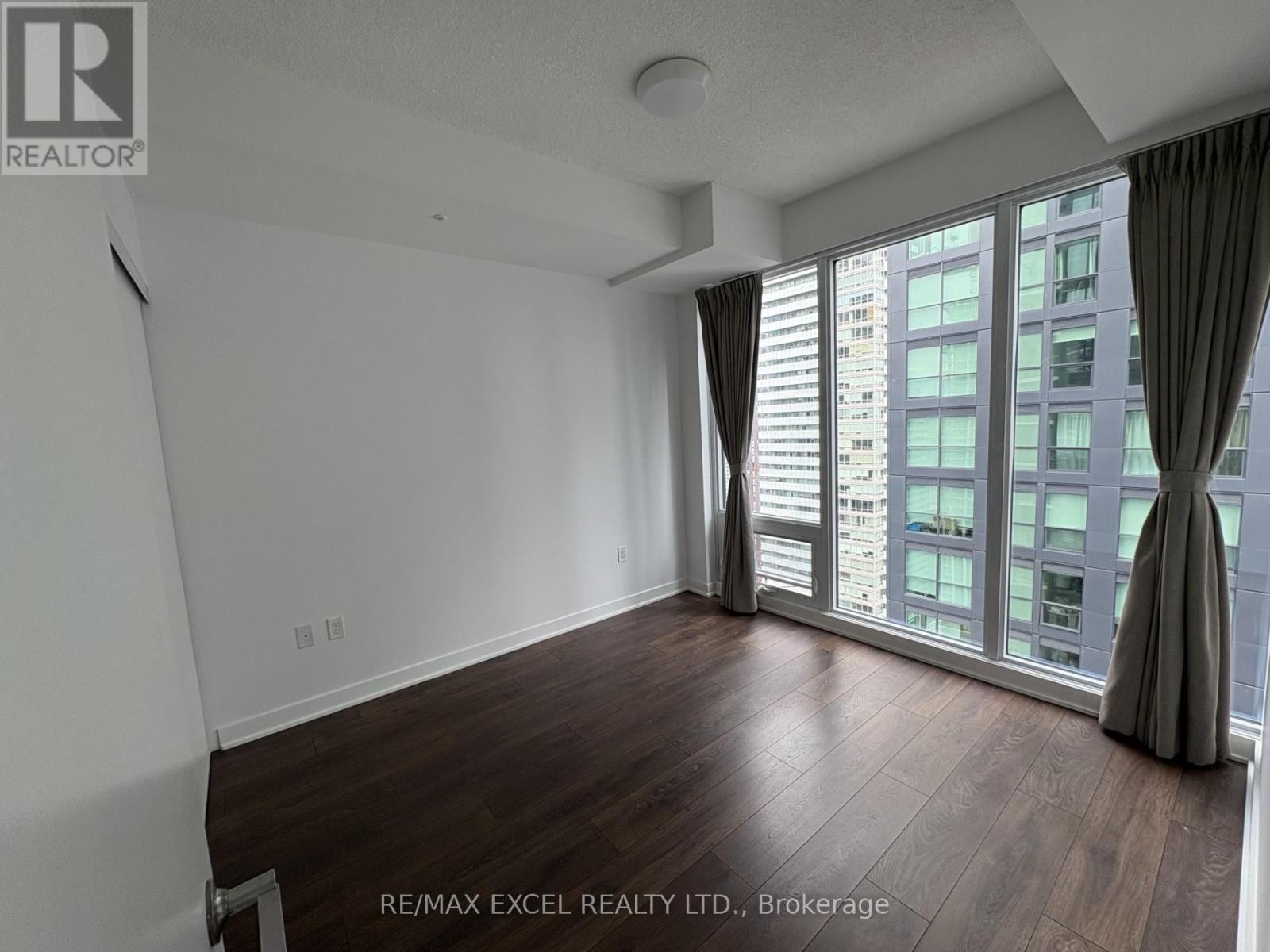 4009 - 125 Blue Jays Way, Toronto, Ontario  M5V 0C4 - Photo 10 - C12151594