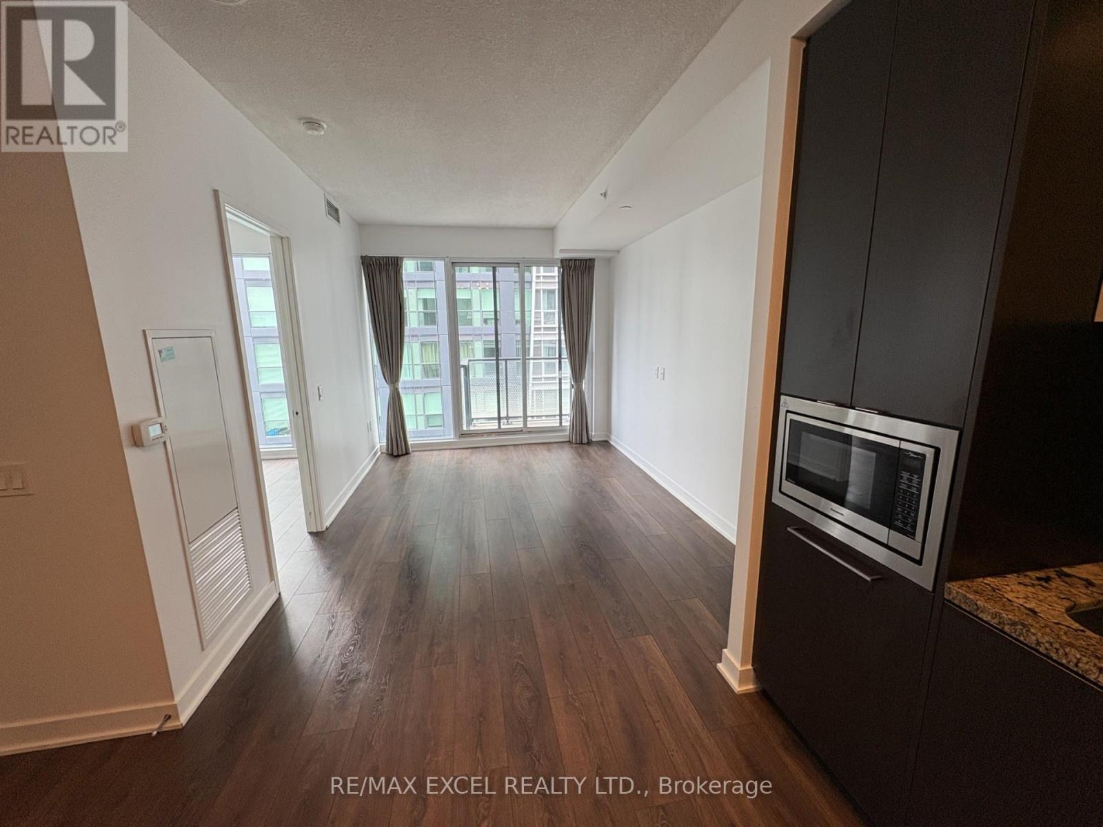 4009 - 125 Blue Jays Way, Toronto, Ontario  M5V 0C4 - Photo 4 - C12151594
