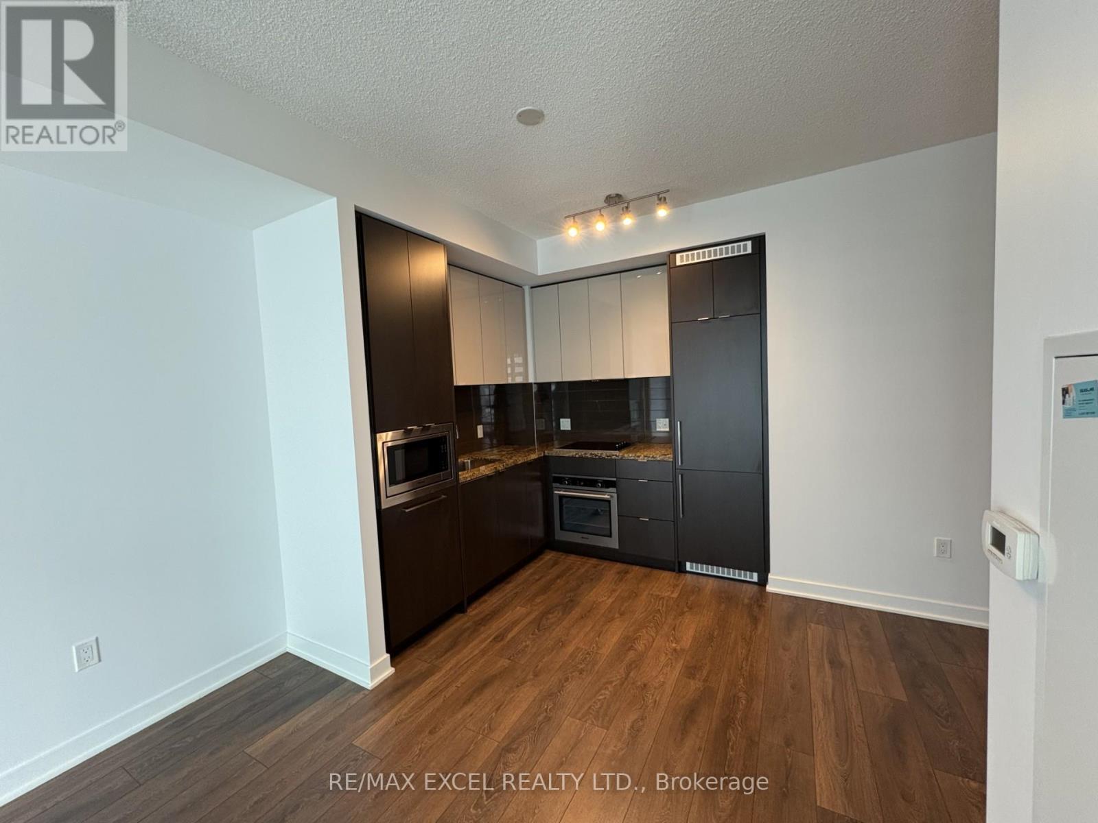 4009 - 125 Blue Jays Way, Toronto (Waterfront Communities), Ontario  M5V 0C4 - Photo 6 - C12151594