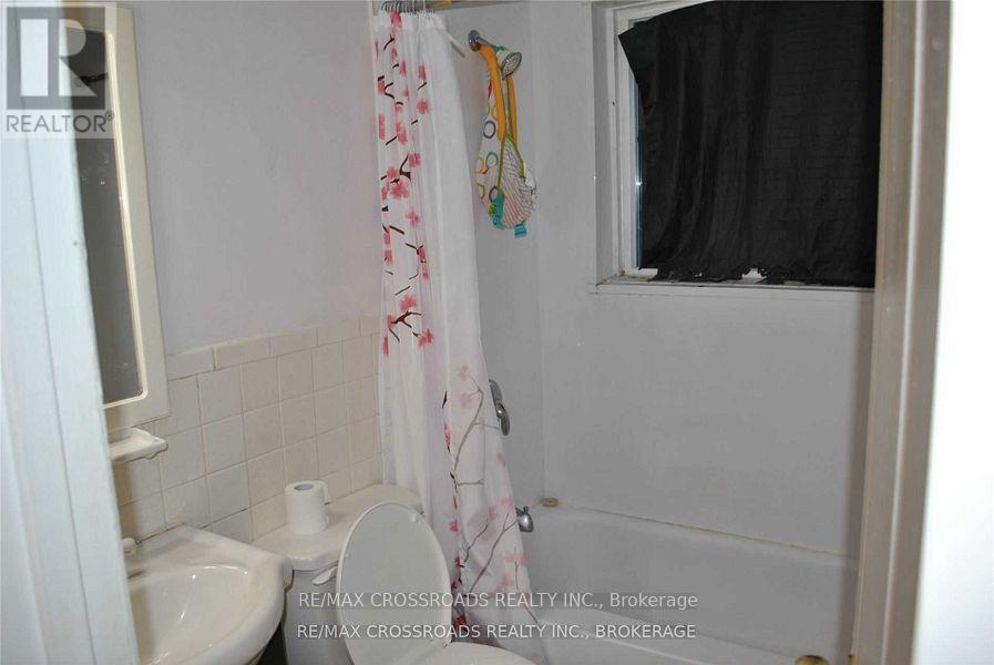 390 Dean Avenue, Oshawa, Ontario  L1H 3E2 - Photo 11 - E12151564