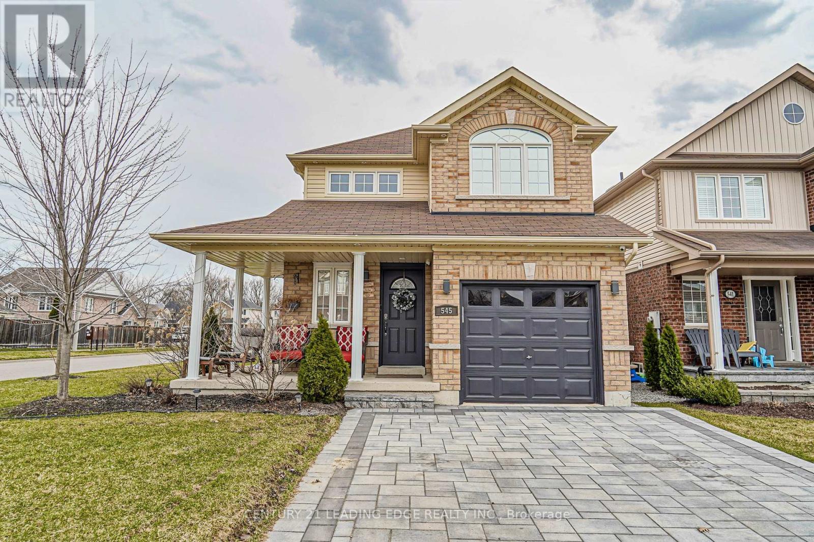 545 LUPLE AVENUE, Oshawa, Ontario