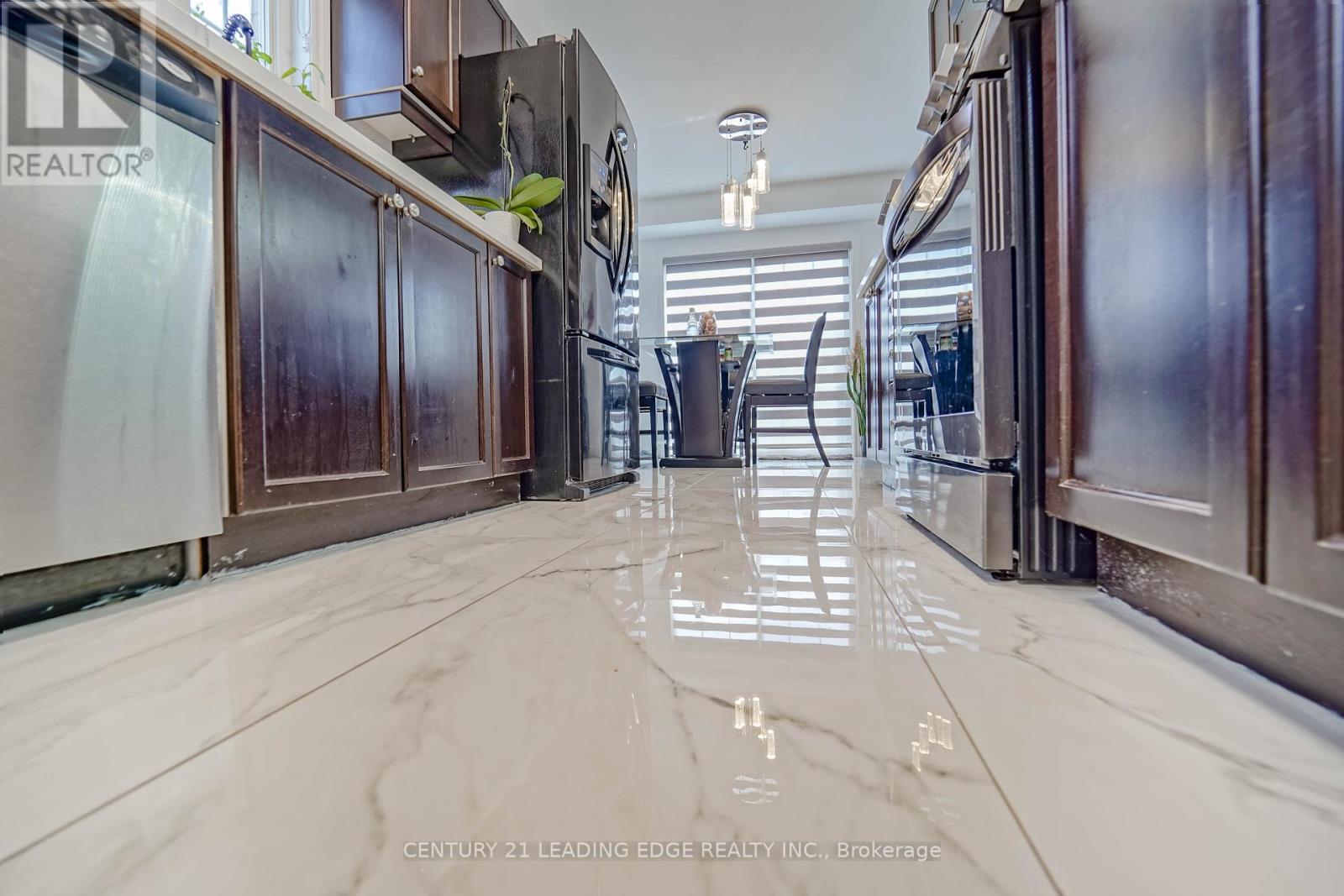 545 Luple Avenue, Oshawa, Ontario  L1K 0K9 - Photo 12 - E12151567