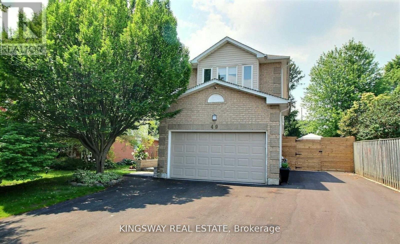 49 FARNCOMB CRESCENT, Clarington, Ontario