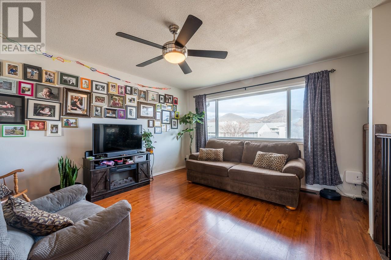 Property at 800 VALHALLA Drive Unit# 2 image 5
