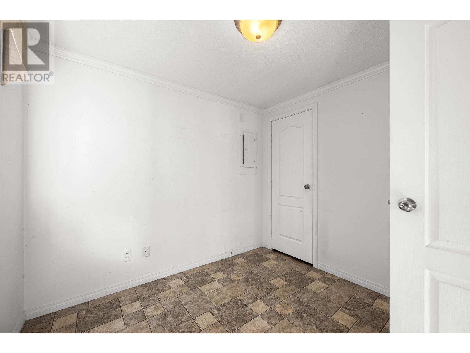 18 Mars Drive Unit# 18m, Kamloops, British Columbia  V2B 1B4 - Photo 7 - 10347989