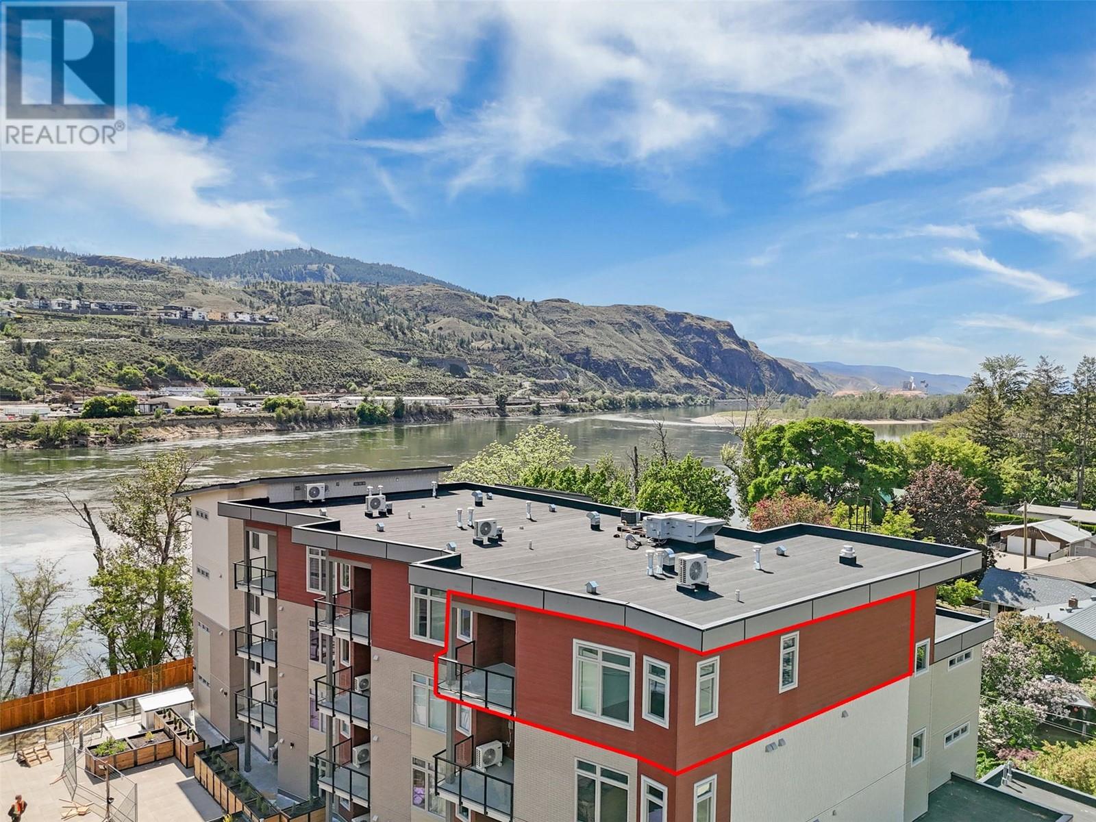 Property at 215 Royal Avenue Unit# 401 image 2