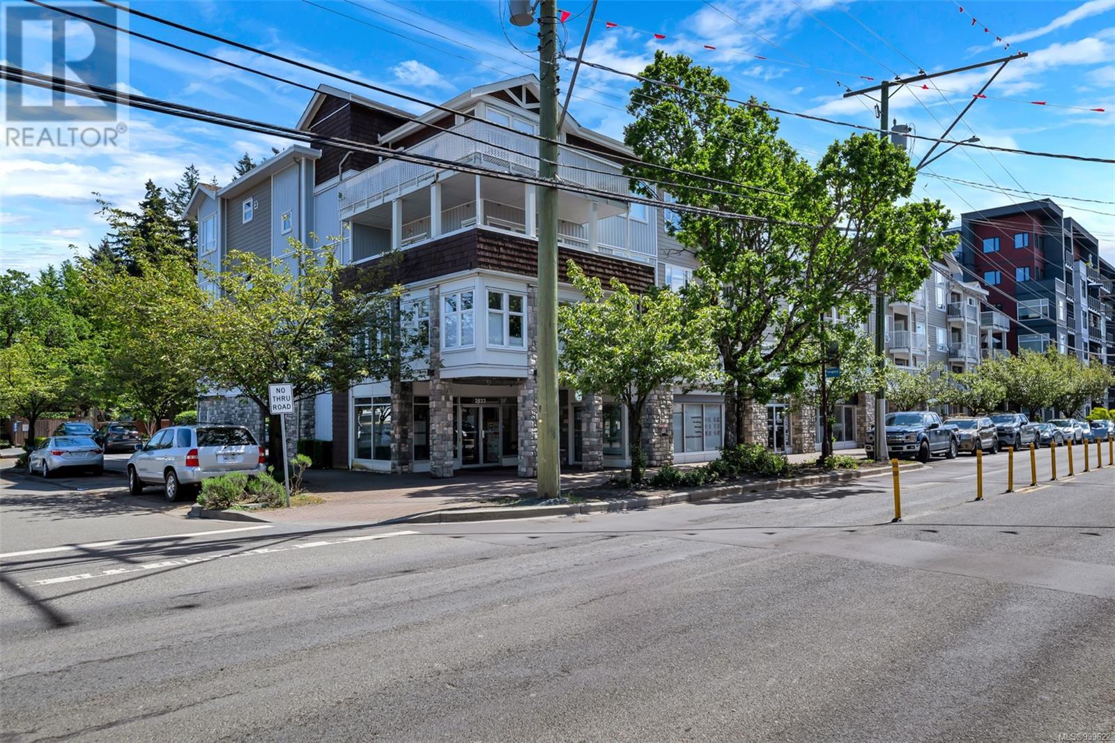 Property at 108 2823 Jacklin Rd image 3