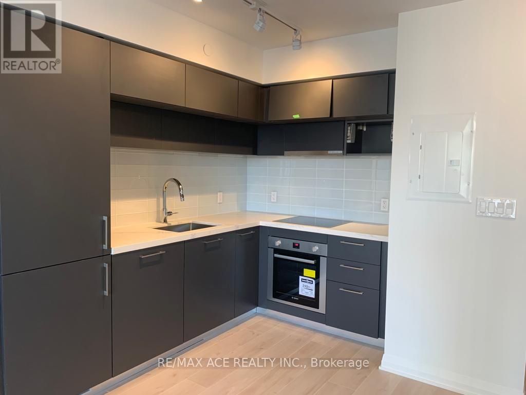 603 - 99 Foxbar Road, Toronto, Ontario  M4V 0B2 - Photo 3 - C12129912